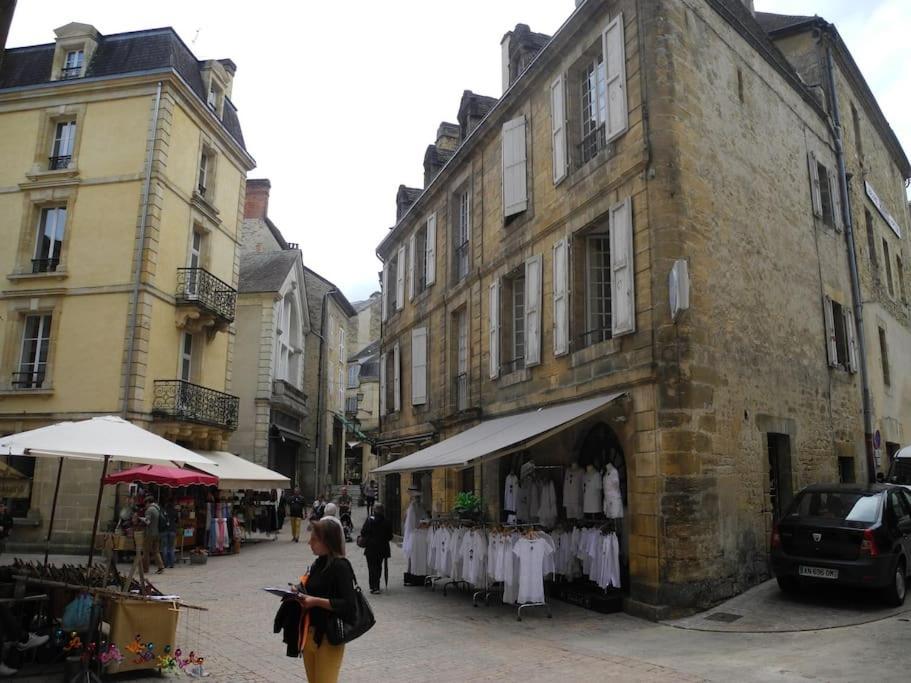 Escapade Cosy Au Coeur De La Cite Medievale Сарла-ла-Канеда Экстерьер фото